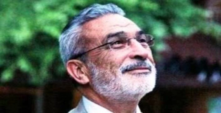 İsmet Özel