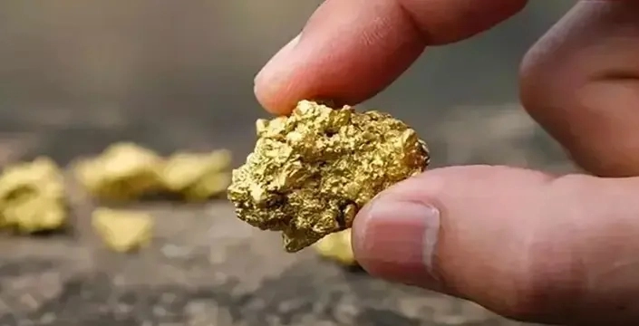 Derelerden Altın Akıyor