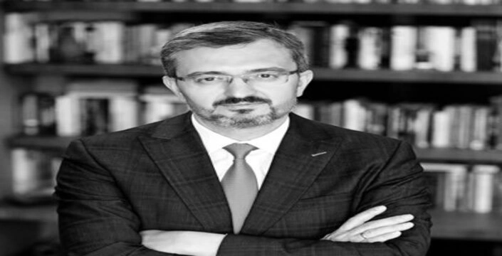 Yeni İletişim Başkanı Burhanettin Duran